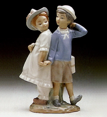 Lladro Puppy Love 1971-96 Porcelain Figurine
