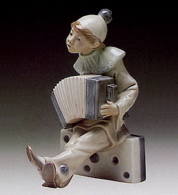 Lladro Boy With Accordian 1971-81 Porcelain Figurine
