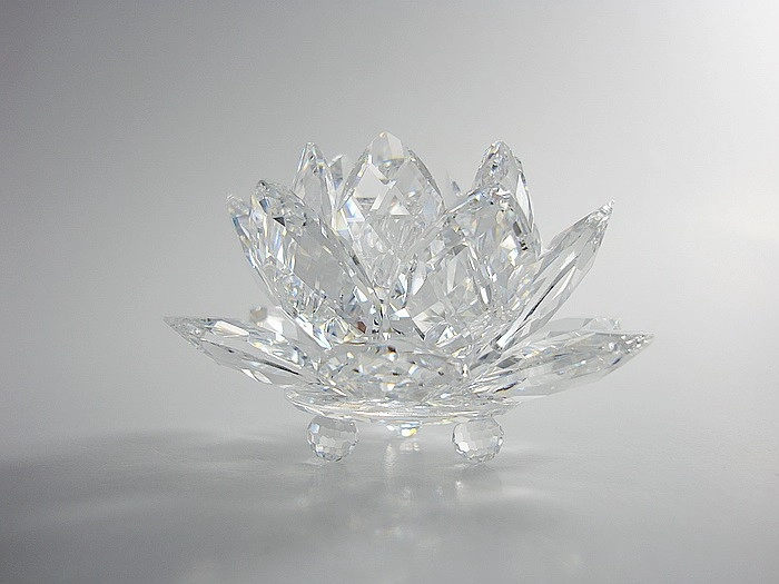 Swarovski Crystal Swarovski Waterlily Candleholder Small Crystal