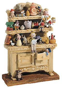 WDCC Disney Classics Pinocchio Geppetto's Toy Creations (hutch) Geppetto's Toy Creations 