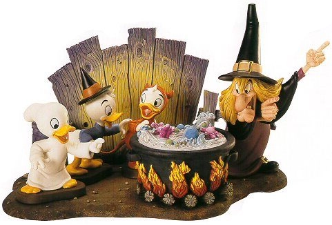 WDCC Disney Classics Trick Or Treat Witch Hazel Brewing Up Trouble Complete Set Porcelain Figurine