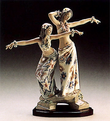 Lladro Tahitian / HawaIIan Dancing Girls 1986-95 Porcelain Figurine