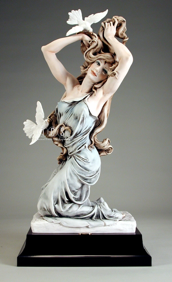 Giuseppe Armani Minerva Sculpture