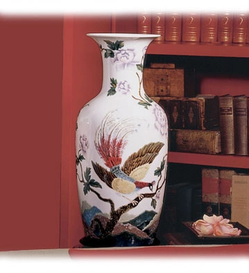 Lladro Oriental Bird Vase 1     (300) Porcelain Figurine