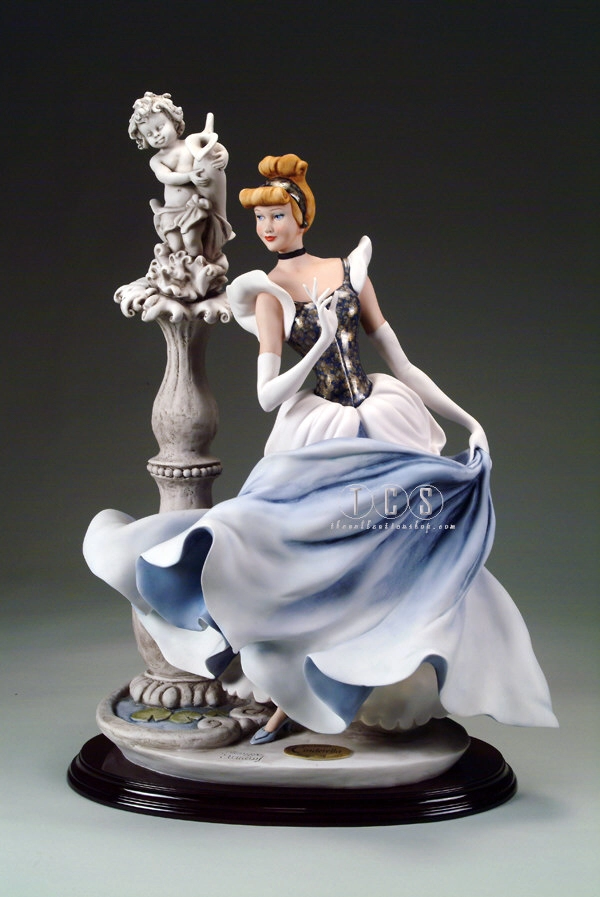 Giuseppe Armani Cinderella At The Fountain - Ltd. Ed. 500 Sculpture