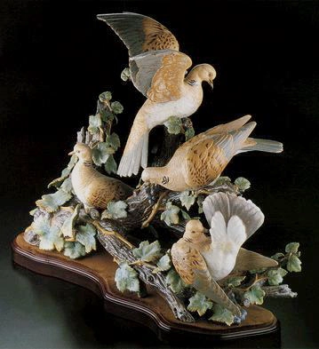 Lladro Turtle Dove Group Le750 1980-98 Porcelain Figurine
