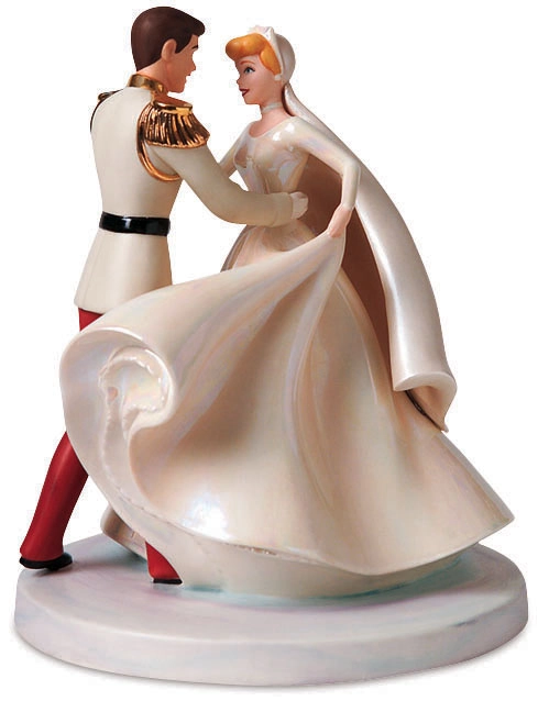 WDCC Disney Classics Cinderella & Prince Charming Cake Topper Happily Ever After Porcelain Figurine