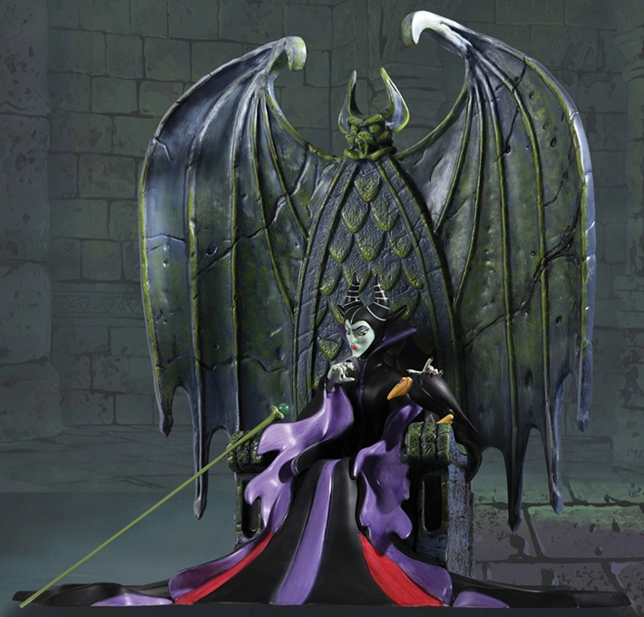 WDCC Disney Classics Sleeping Beauty Maleficent Sinister Sorceress Porcelain Figurine