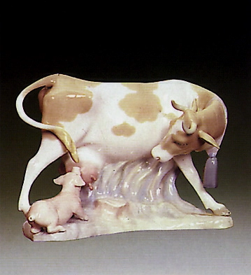 Lladro Cow With Pig 1969-81 Porcelain Figurine