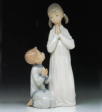 Lladro Teaching To Pray 1971-97 Porcelain Figurine