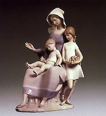 Lladro Mother 1974-79 Porcelain Figurine