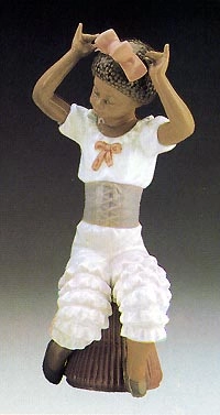Lladro Rhumba 1982-90 Porcelain Figurine