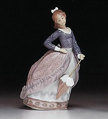 Lladro Evita 1984-99 Porcelain Figurine