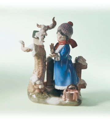 Lladro Winter Frost 1985-07 Porcelain Figurine