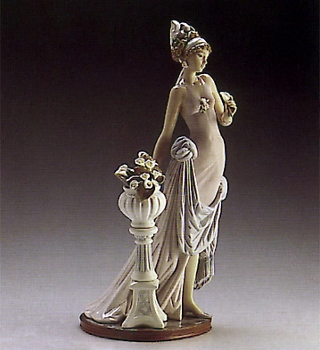 Lladro A Touch Of Class 1986-2000 Porcelain Figurine