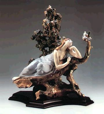 Lladro Inspiration  Porcelain Figurine