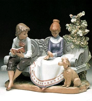 Lladro Poodle Loves Poetry 1987-98 Porcelain Figurine