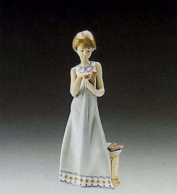 Lladro Calling A Friend 1989-97 Porcelain Figurine