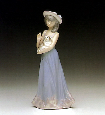 Lladro Elizabeth 1990-98 Porcelain Figurine