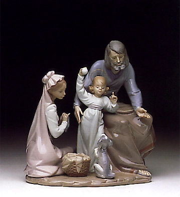 Lladro Loving Family 1992-94 Porcelain Figurine