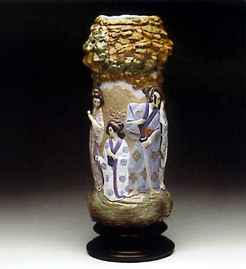 Lladro Oriental Colonnade 1993-95 Porcelain Figurine