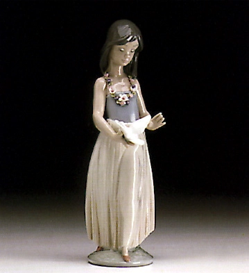 Lladro Polynesian Love 1994-99 Porcelain Figurine