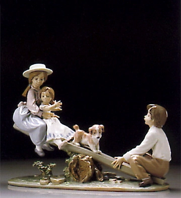 Lladro Seesaw Friends 1995-00 Porcelain Figurine