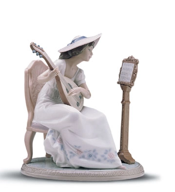 Lladro Sweet Song 1997-01 Porcelain Figurine