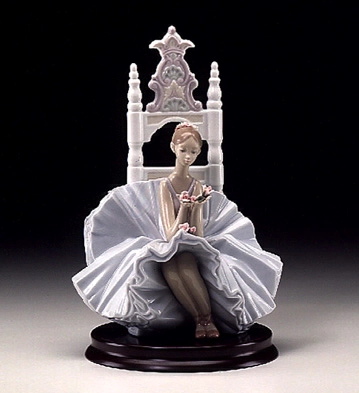 Lladro In Admiration 1998-00 Porcelain Figurine