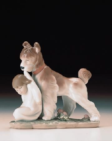 Lladro Safe And Sound Porcelain Figurine