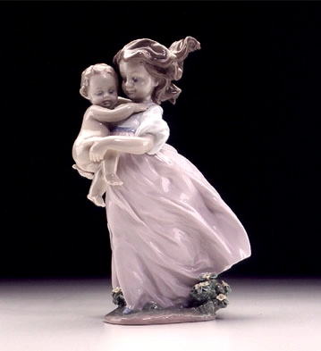Lladro Playing Mom 2000 Event Porcelain Figurine
