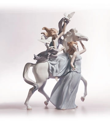 Lladro Peace And Liberty 2000-C Porcelain Figurine