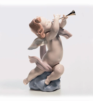 Lladro Angelic Serenade Porcelain Figurine