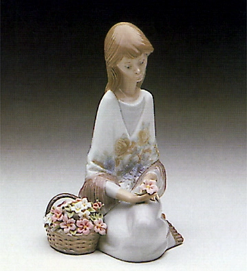 Lladro Flower Song 1988-89 Society Piece 1988 Porcelain Figurine