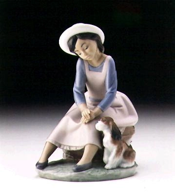 Lladro By My Side Porcelain Figurine