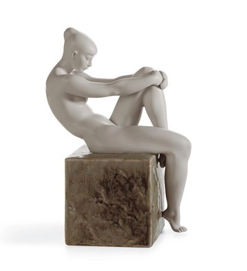 Lladro Essence Of Woman I Porcelain Figurine