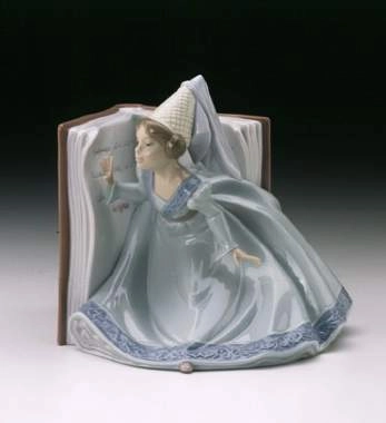 Lladro A Fairy Tale Princess Porcelain Figurine