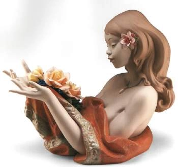 Lladro Morning Dew Porcelain Figurine