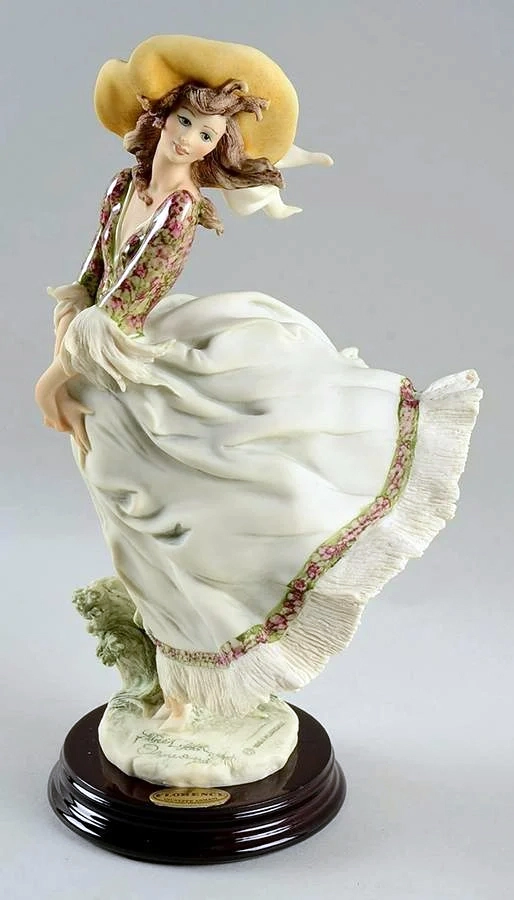 Giuseppe Armani Scarlett 1995 Figurine Of The Year Sculpture